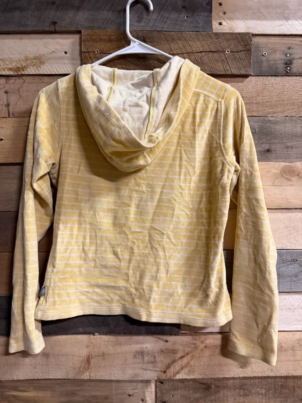 The North Face Yellow Stripe Half-Zip Teddy Jacket - Picture 9 of 9